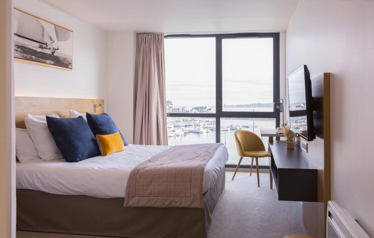 Le Nautica Hotel Перро-Гирк Экстерьер фото
