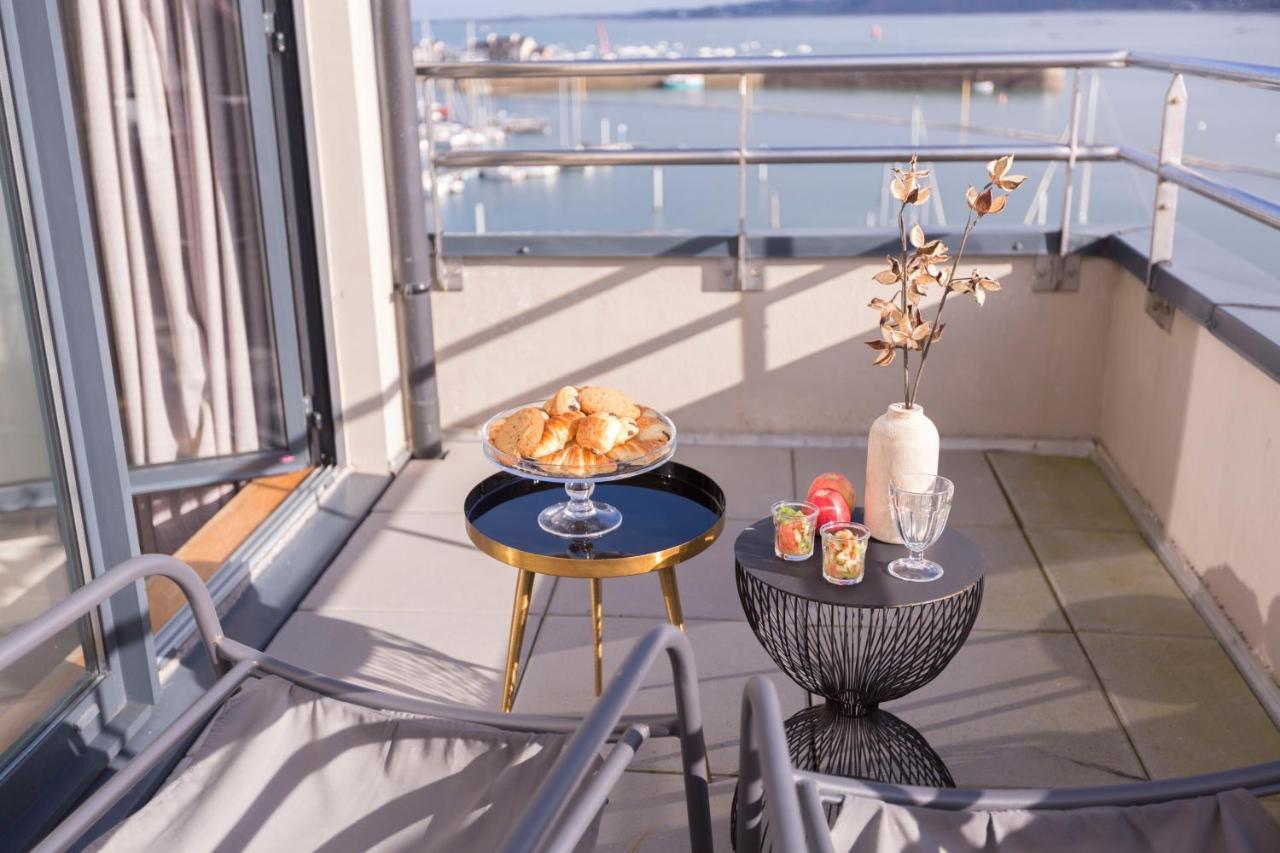 Le Nautica Hotel Перро-Гирк Экстерьер фото